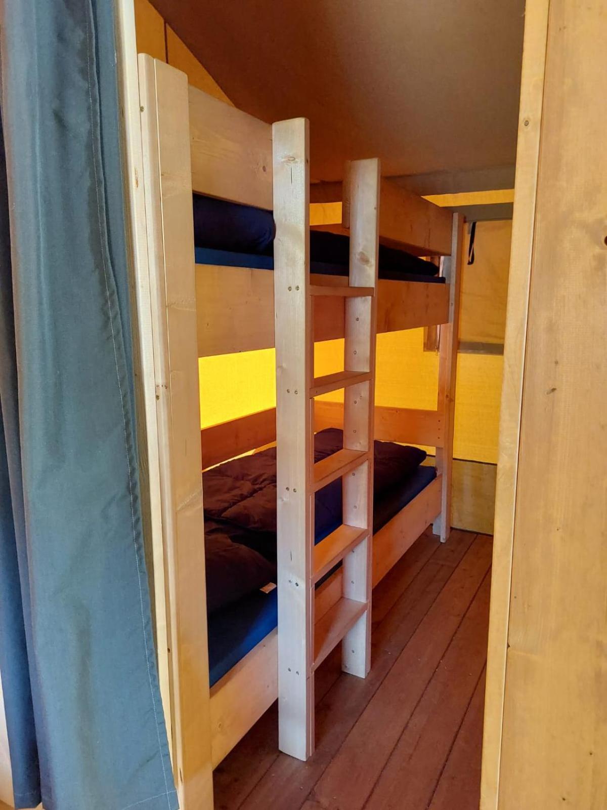 Camping Drei Spatzen Utscheid Стая снимка